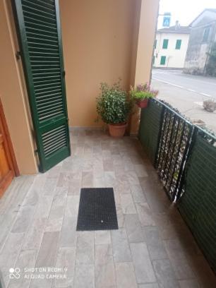 King Private Room Tra Arte Mare Campagna Empoli Exterior foto